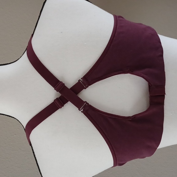 Bali Convertible Smooth Underwire Bra 42C - Picture 3 of 8